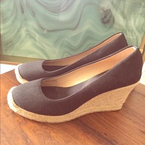 Size 8 black j.crew heels